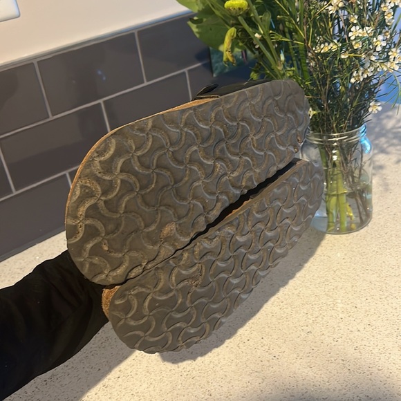 Birkenstock Sz 35 Gizeh Birko-Flor Sandals - Women's  (fits 5.5-6) Black - Picture 10 of 16